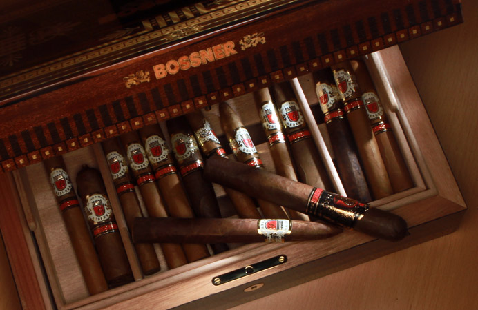 Humidore | BOSSNER © CIGARS | COGNAC | CONFECTIONERY